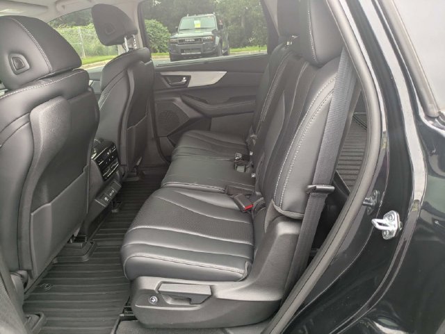 Used 2023 Acura MDX w/ Technology Package FWD image 15