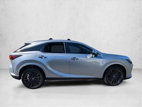 Used 2025 Lexus RX 350 Premium image 4