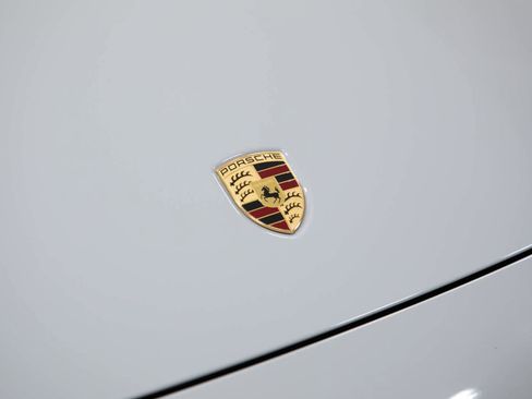 Certified 2024 Porsche 911 Targa 4 GTS AWD/4WD image 17