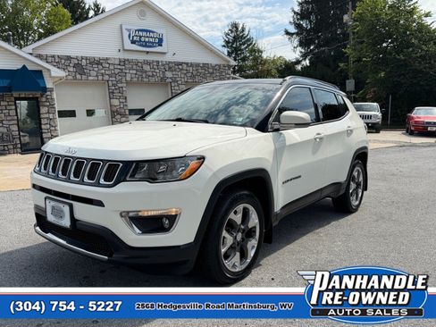 Used 2018 Jeep Compass Limited w/ Navigation Group AWD/4WD image 1