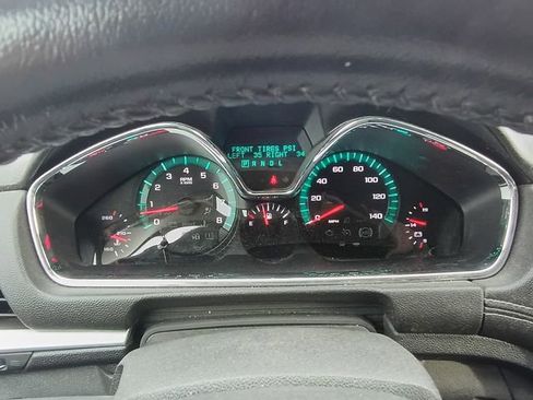 Used 2015 Chevrolet Traverse LT image 16