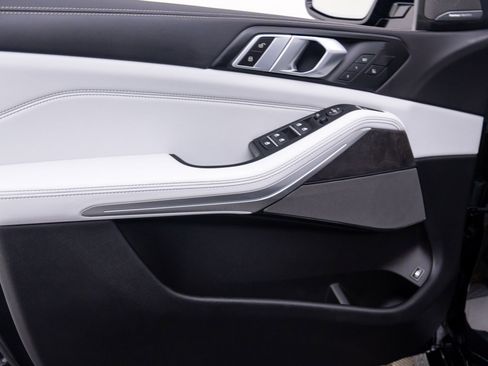 New 2026 BMW X5 xDrive50e w/ M Sport Package image 13