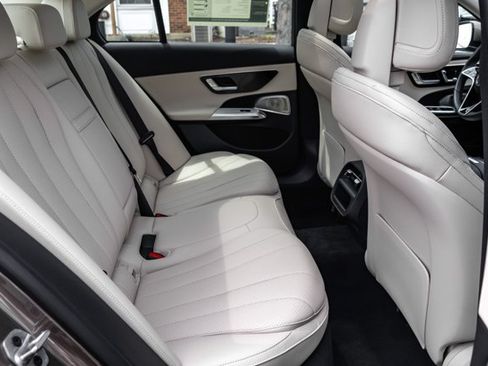 Certified 2026 Mercedes-Benz E 350 4MATIC Sedan image 25
