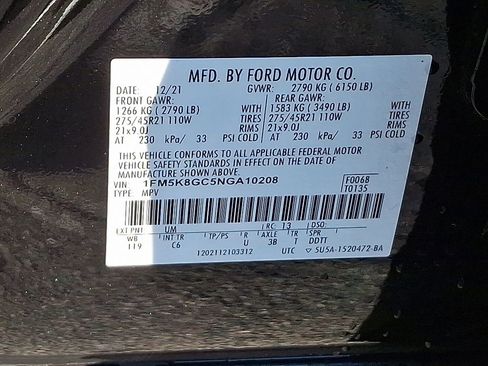 Used 2022 Ford Explorer ST w/ Equipment Group 401A AWD/4WD image 29