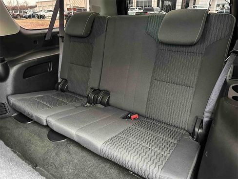 Used 2016 Chevrolet Suburban LS w/ Enhanced Driver Alert Package image 20