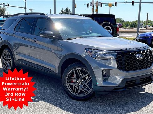Certified 2025 Ford Explorer ST-Line w/ ST-Line Street Pack AWD/4WD image 1