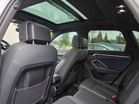 Used 2023 Audi Q3 2.0T Premium Plus image 24