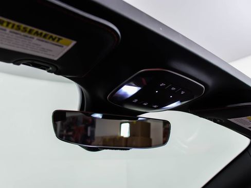 Certified 2019 Ferrari Portofino RWD image 42