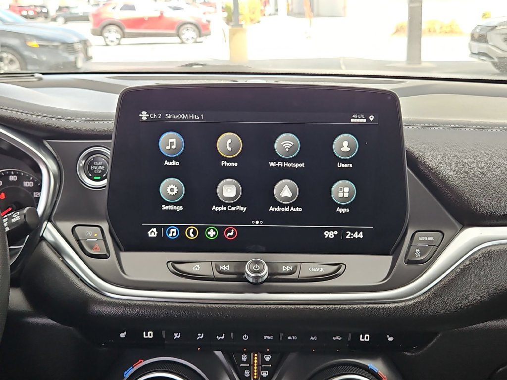 Used 2025 Chevrolet Blazer LT FWD image 18