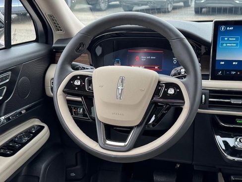 New 2026 Lincoln Corsair Grand Touring AWD/4WD image 12