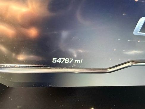 Certified 2022 Chevrolet Silverado 1500 LT AWD/4WD image 9