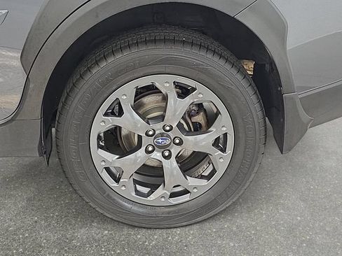 Used 2022 Subaru Crosstrek 2.5i Sport AWD/4WD image 32