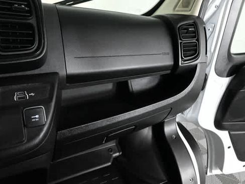 Used 2024 RAM ProMaster 2500 w/ Convenience Group FWD image 26