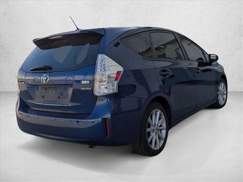 Used 2012 Toyota Prius V Five image 5