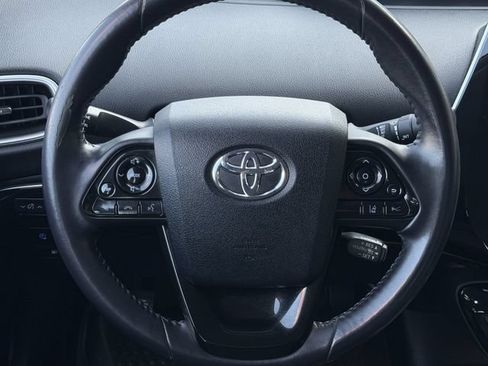 Used 2022 Toyota Prius Prime LE FWD image 12