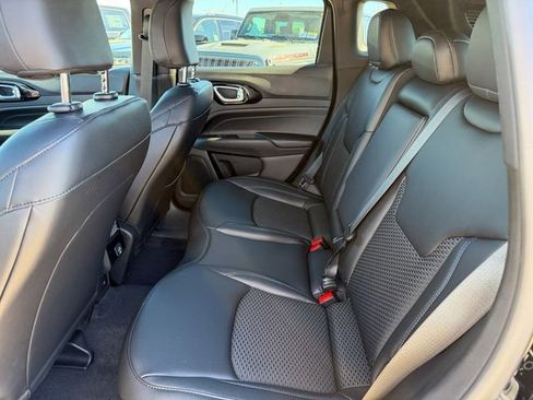 New 2026 Jeep Compass Latitude AWD/4WD image 21