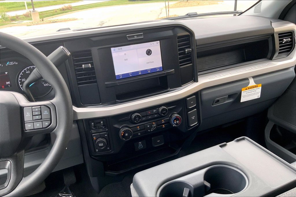 New 2027 Ford F250 XL w/ STX Appearance Package AWD/4WD image 7