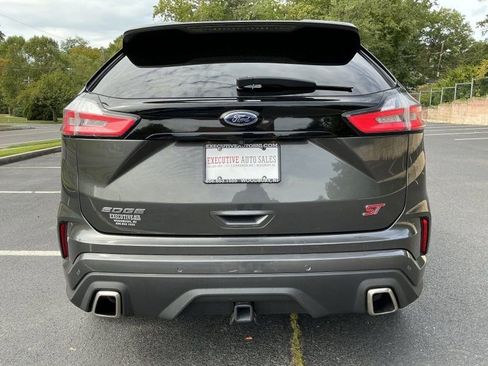 Used 2019 Ford Edge ST w/ Convenience Package image 6