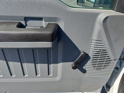 Used 2016 Ford F250 XL image 13