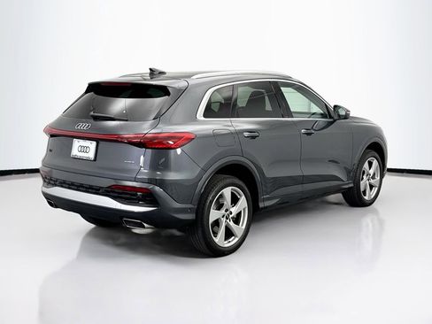 Used 2025 Audi Q5 Premium Plus w/ Premium Plus AWD/4WD image 5