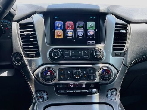 Used 2017 Chevrolet Tahoe Premier RWD image 16