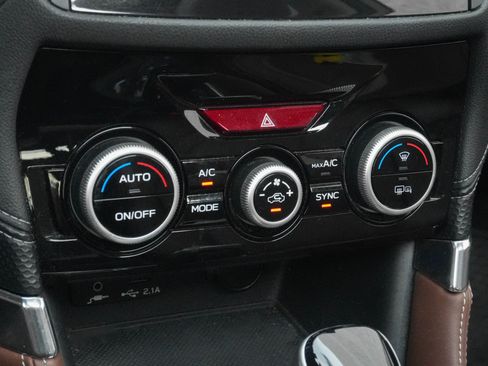 Used 2019 Subaru Forester Touring AWD/4WD image 27