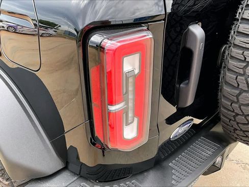 Used 2024 Ford Bronco Everglades AWD/4WD image 27