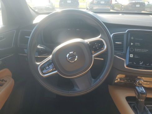 Used 2019 Volvo XC90 T6 Momentum w/ Advanced Package image 14