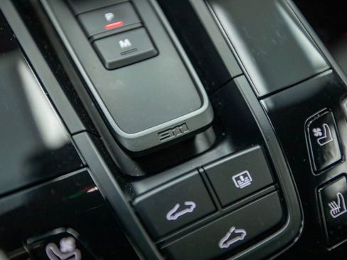 Used 2024 Porsche 911 Carrera S RWD image 23