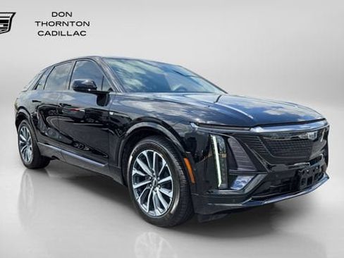 Used 2024 Cadillac Lyriq Sport w/ LPO, Floor Liner Package AWD/4WD image 7