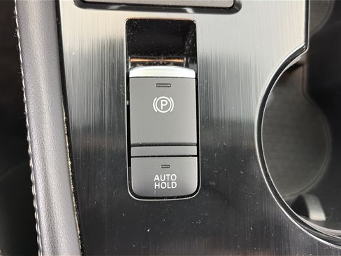 Used 2023 Nissan Rogue SL AWD/4WD image 28
