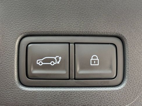 Used 2026 Hyundai Santa Fe SEL FWD image 20