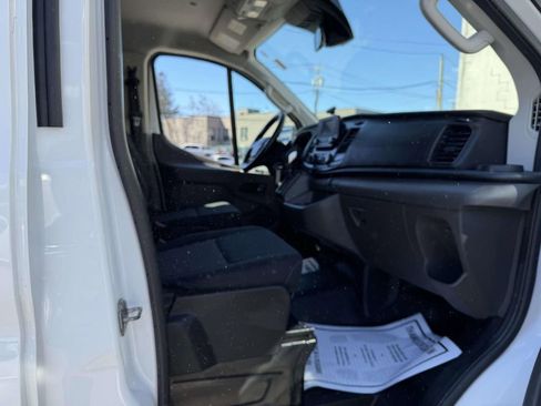 Used 2024 Ford Transit 250 Low Roof w/ Exterior Upgrade Package image 15