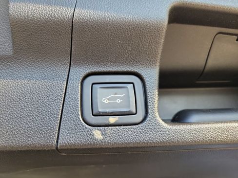 Used 2020 GMC Acadia Denali w/ LPO, Floor Liner Package AWD/4WD image 10