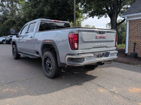 Used 2025 GMC Sierra 2500 SLE w/ SLE Value Package; AWD/4WD image 5