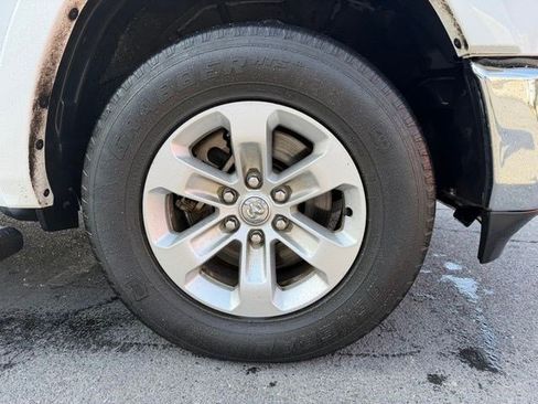 Used 2019 RAM 1500 Laramie image 23