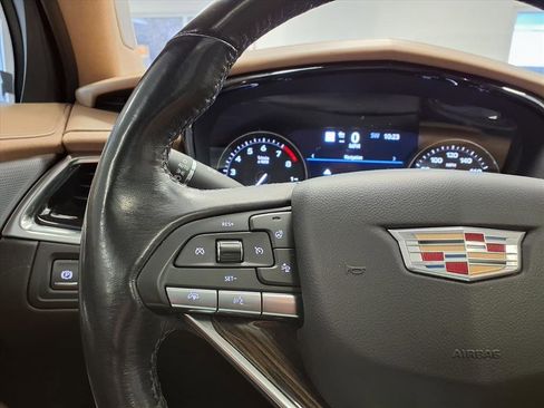 Used 2020 Cadillac XT6 Premium Luxury w/ Platinum Package image 33