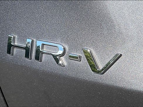 Used 2023 Honda HR-V LX image 30