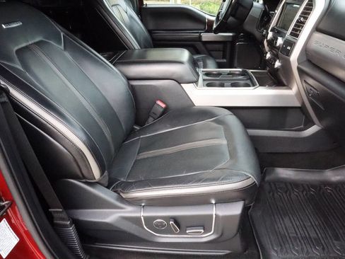 Used 2017 Ford F350 Platinum w/ Platinum Ultimate Package image 16