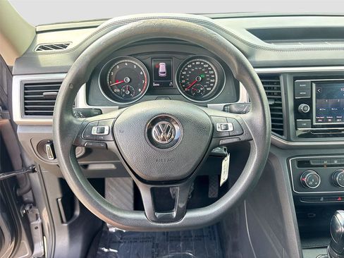Used 2018 Volkswagen Atlas S FWD image 11