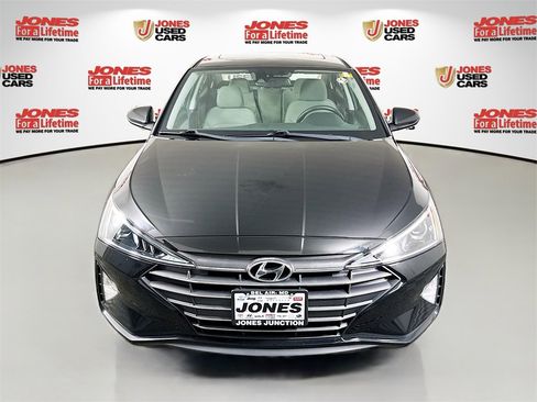 Used 2019 Hyundai Elantra Value Edition image 12