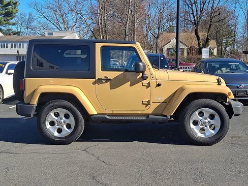 Used 2013 Jeep Wrangler Sahara w/ Dual Top Group image 7