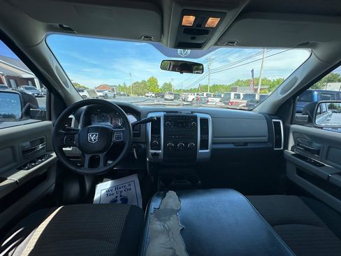 Used 2012 RAM 1500 Classic SLT image 10