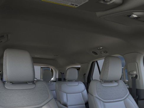 New 2026 Ford Explorer Active w/ Active Comfort Package AWD/4WD image 22