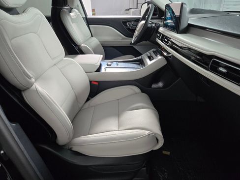 New 2026 Lincoln Aviator Reserve AWD/4WD image 21