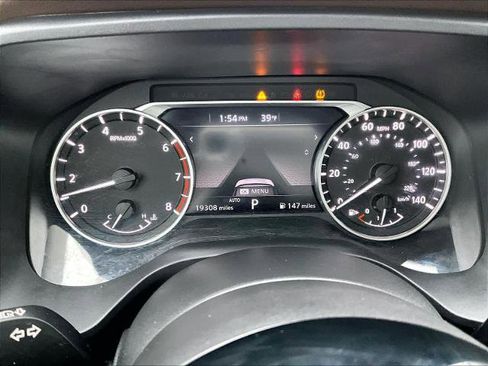 Certified 2022 Nissan Rogue SV image 24