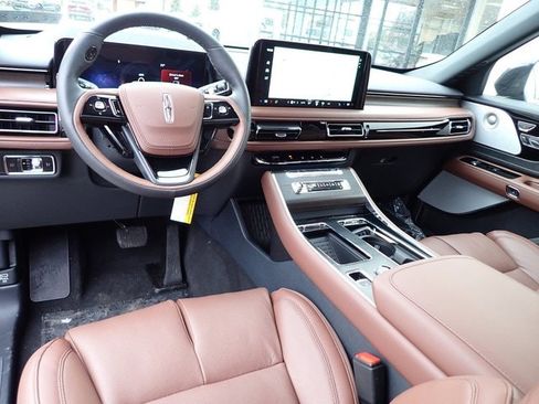 New 2026 Lincoln Aviator Reserve image 24