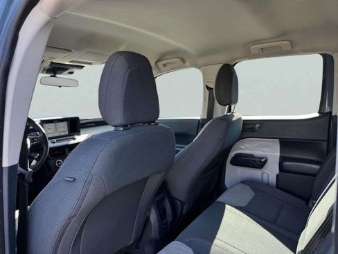 Used 2022 Ford Maverick XLT image 37