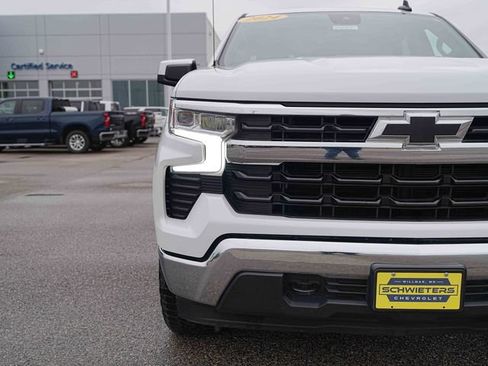 Used 2024 Chevrolet Silverado 1500 LT AWD/4WD image 4