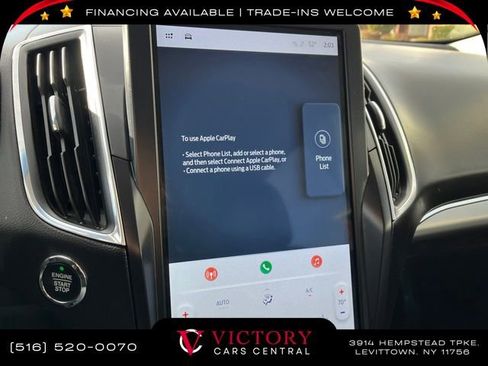 Used 2023 Ford Edge Titanium image 32